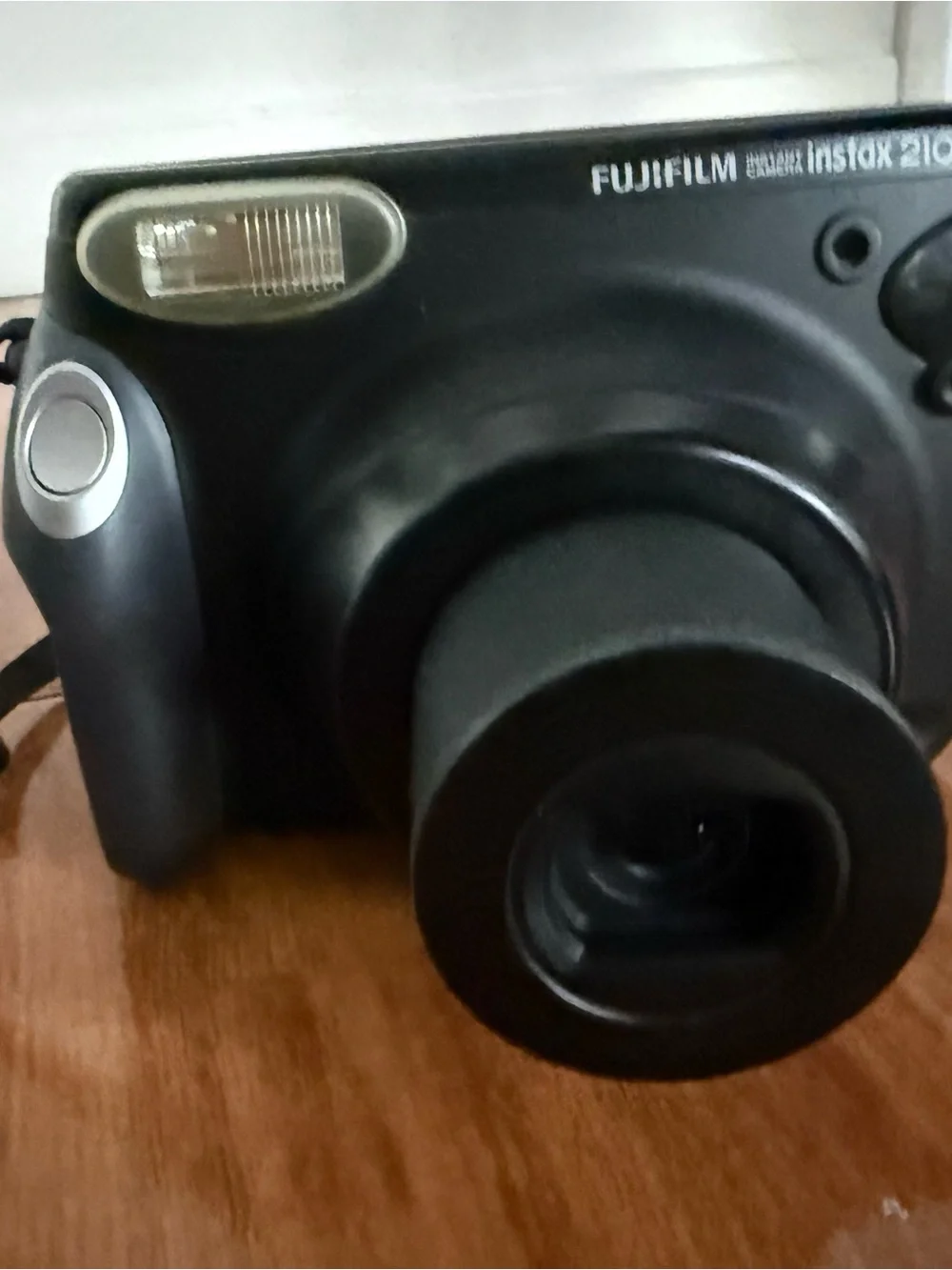 Fujifilm instax 210 Instant Camera - Black